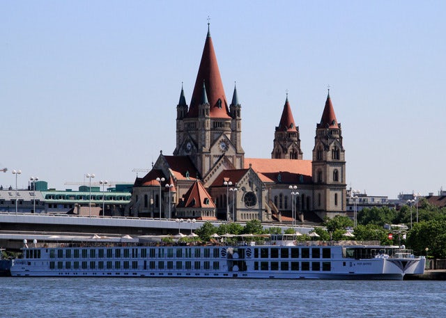 Tour the Danube on the River Beatrice