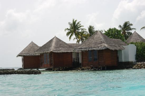 Visit This island Paradise: Four Seasons Maldives